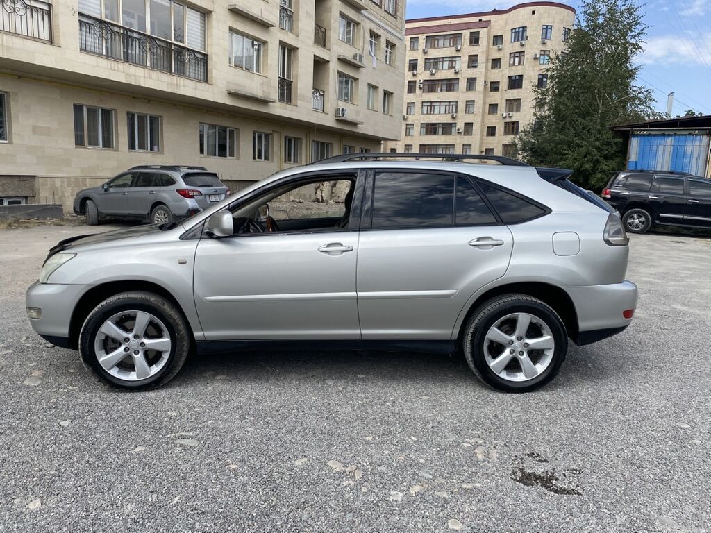 Lexus RX: 2004 г., 3 л, Автомат, Газ, Кроссовер: фото 3