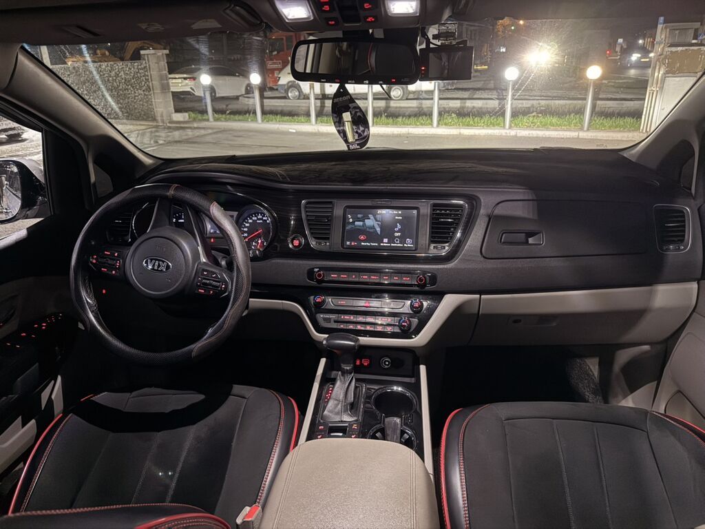 Kia Carnival: 2019 г., 2.2 л, Автомат, Дизель, Минивэн: фото 6