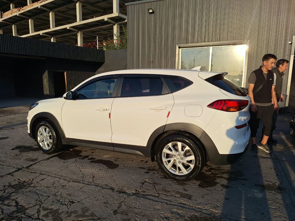 Hyundai Tucson: 2020 г., Автомат, Дизель, Кроссовер: фото 3