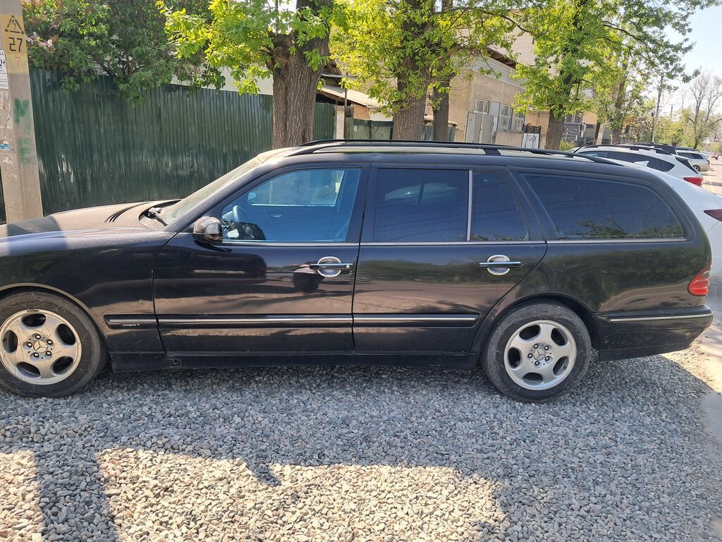 Mercedes-Benz E-Class: 2000 г., 3.2 л, Автомат, Бензин, Универсал: фото 6