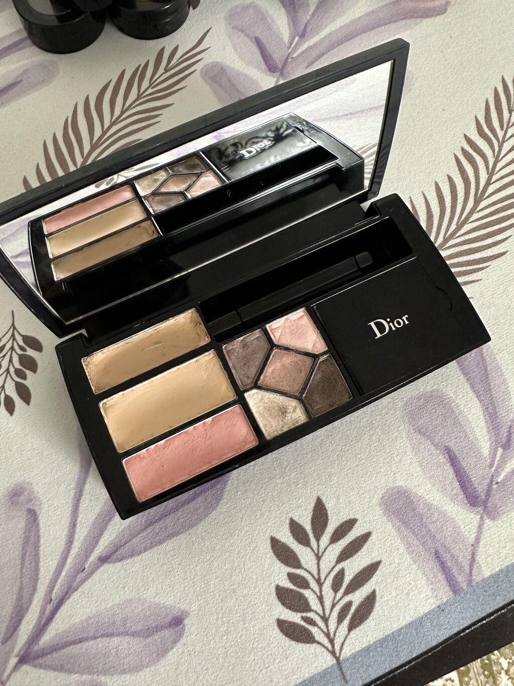 Шикарный дорожный палетка от бренда Dior | 1200 KGS | Косметика Бишкек ...