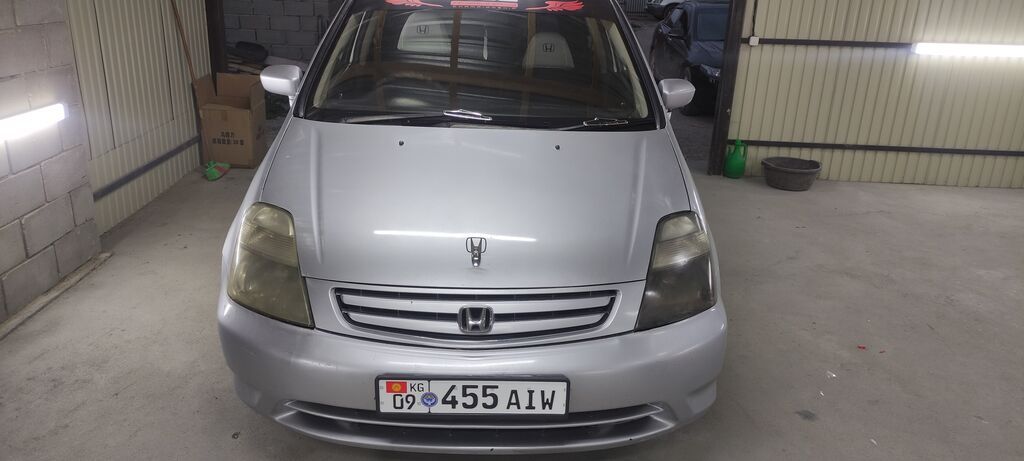 Honda Stream: 2002 г., 2 л, Автомат, Бензин, Минивэн: фото 7