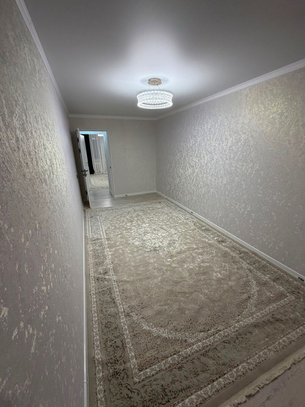 3 комнаты, 60 м², 10 мкр 104 серия, 1 этаж, Евроремонт: фото 8