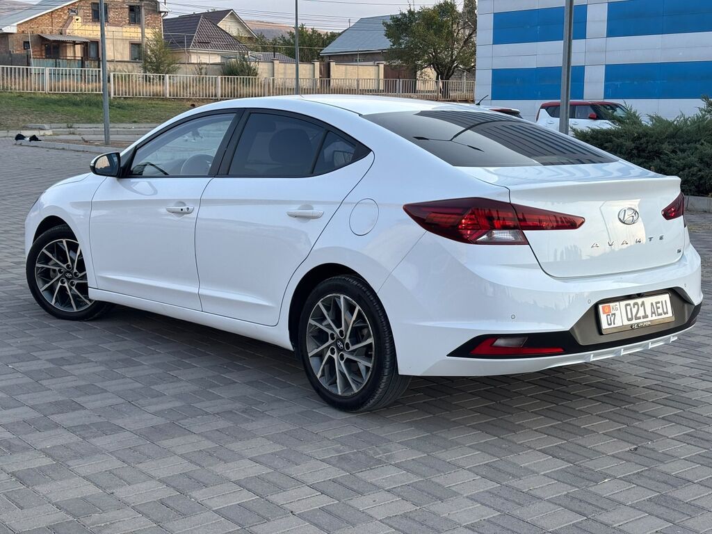 Hyundai Avante: 2020 г., 1.6 л, Автомат, Бензин, Седан: фото 5