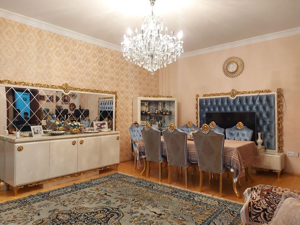 5 otaqlı, 195 kv. m, Yeni təmirli