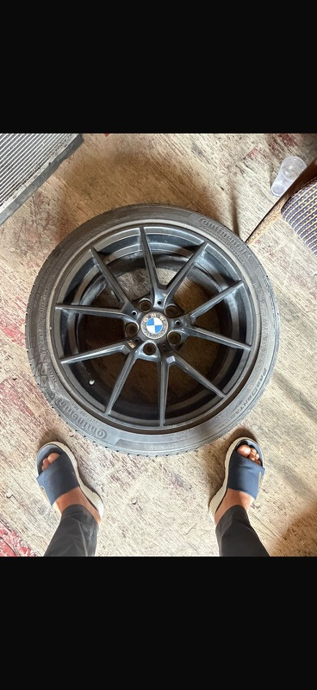 Диск BMW E 60 с шиной Continental - Оригинальный легкосплавный диск: фото 2