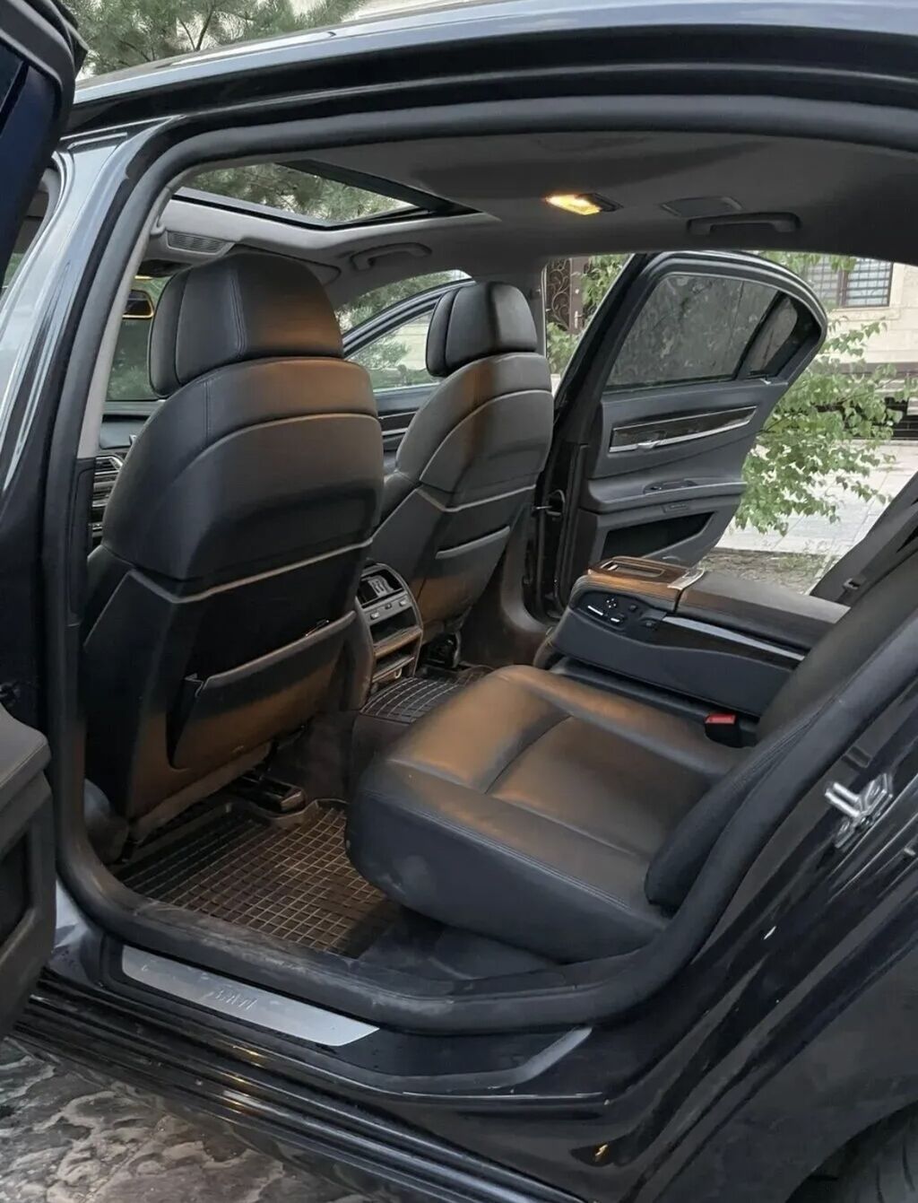 BMW 7 series: 2009 г., 4.4 л, Автомат, Бензин, Седан: фото 6