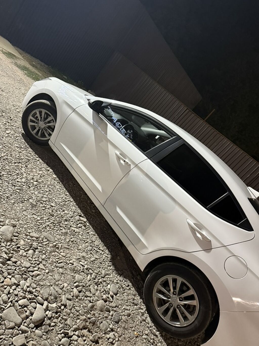 Hyundai Avante: 2019 г., 1.6 л, Бензин, Седан: фото 4