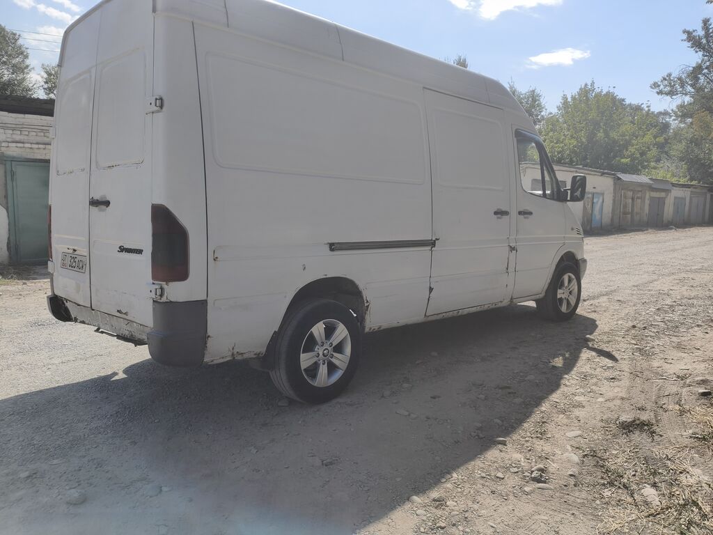 Грузовой фургон Mercedes-Benz Sprinter (длинная база, высокий: фото 5