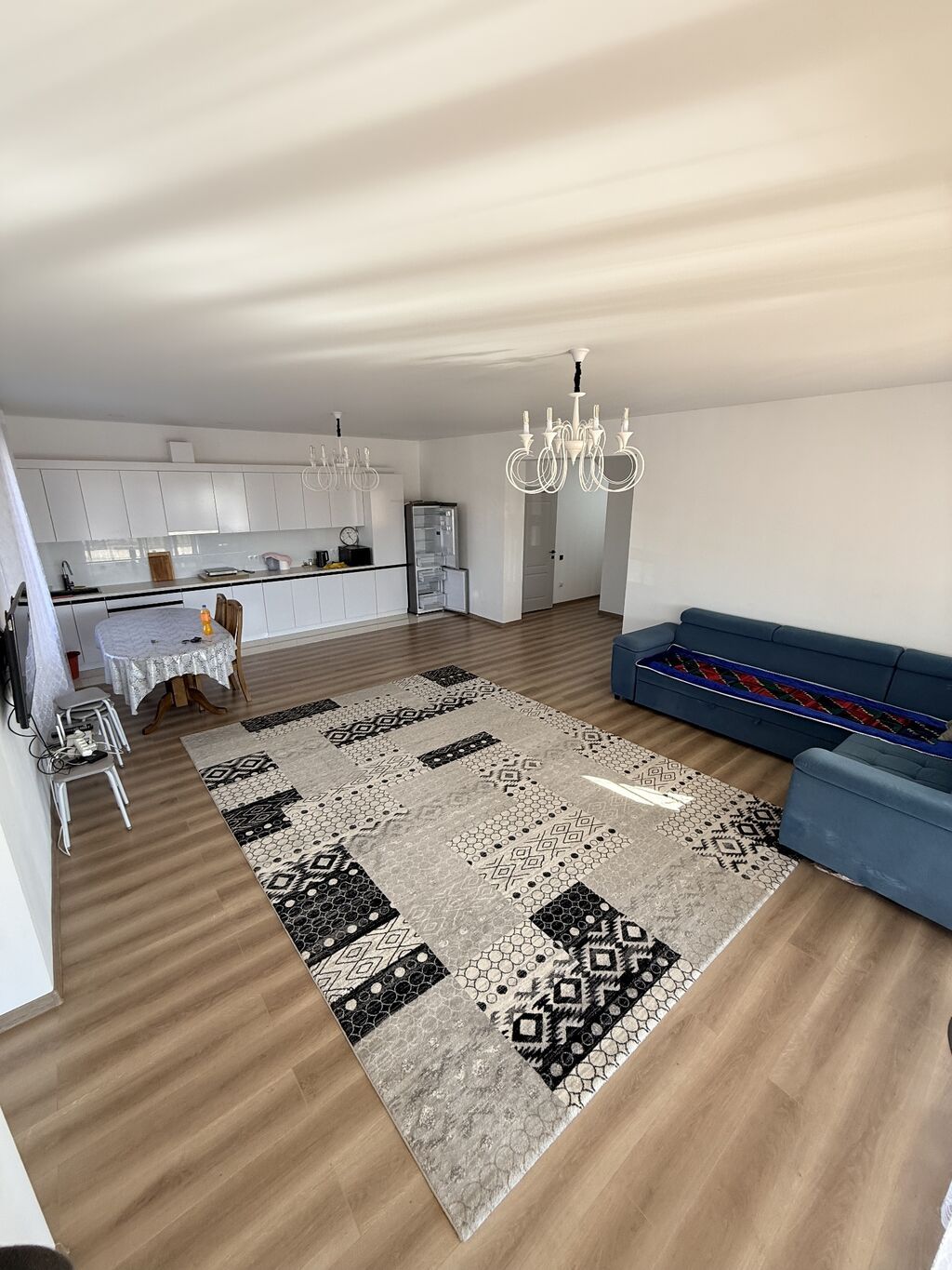 170 м², 6 комнат и более: фото 2