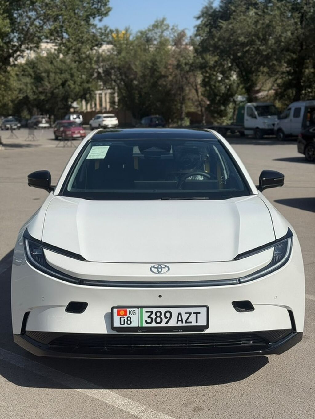 Toyota bZ5: 2026 г., Электромобиль, Хэтчбэк: фото 2