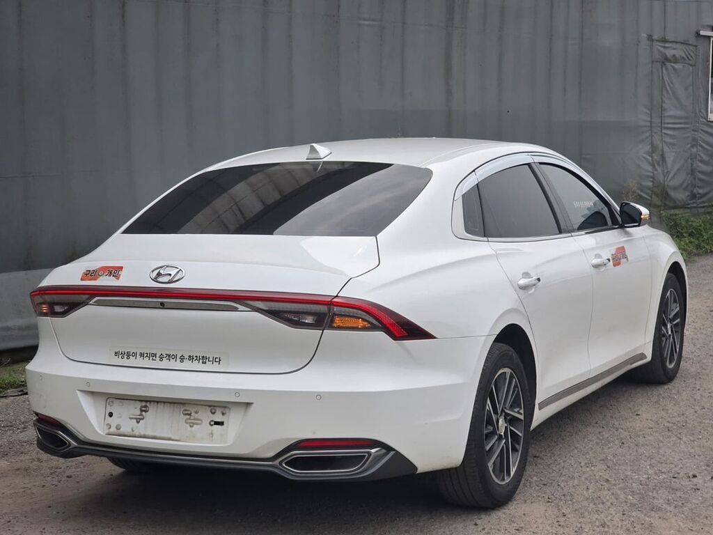 Hyundai Grandeur: 2020 г., 3 л, Автомат, Газ, Седан: фото 3
