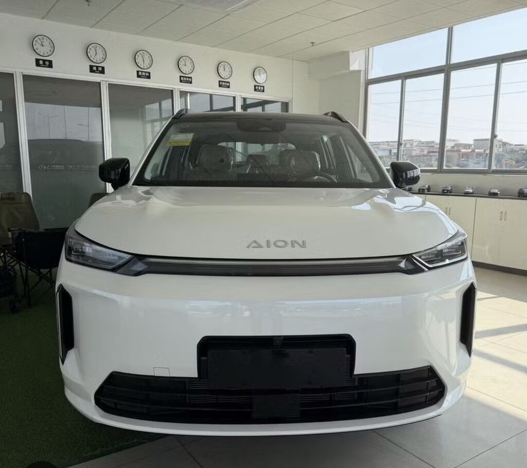 Gac Aion i60 (кроссовер) Plug-in гибрид 2026 максимальная