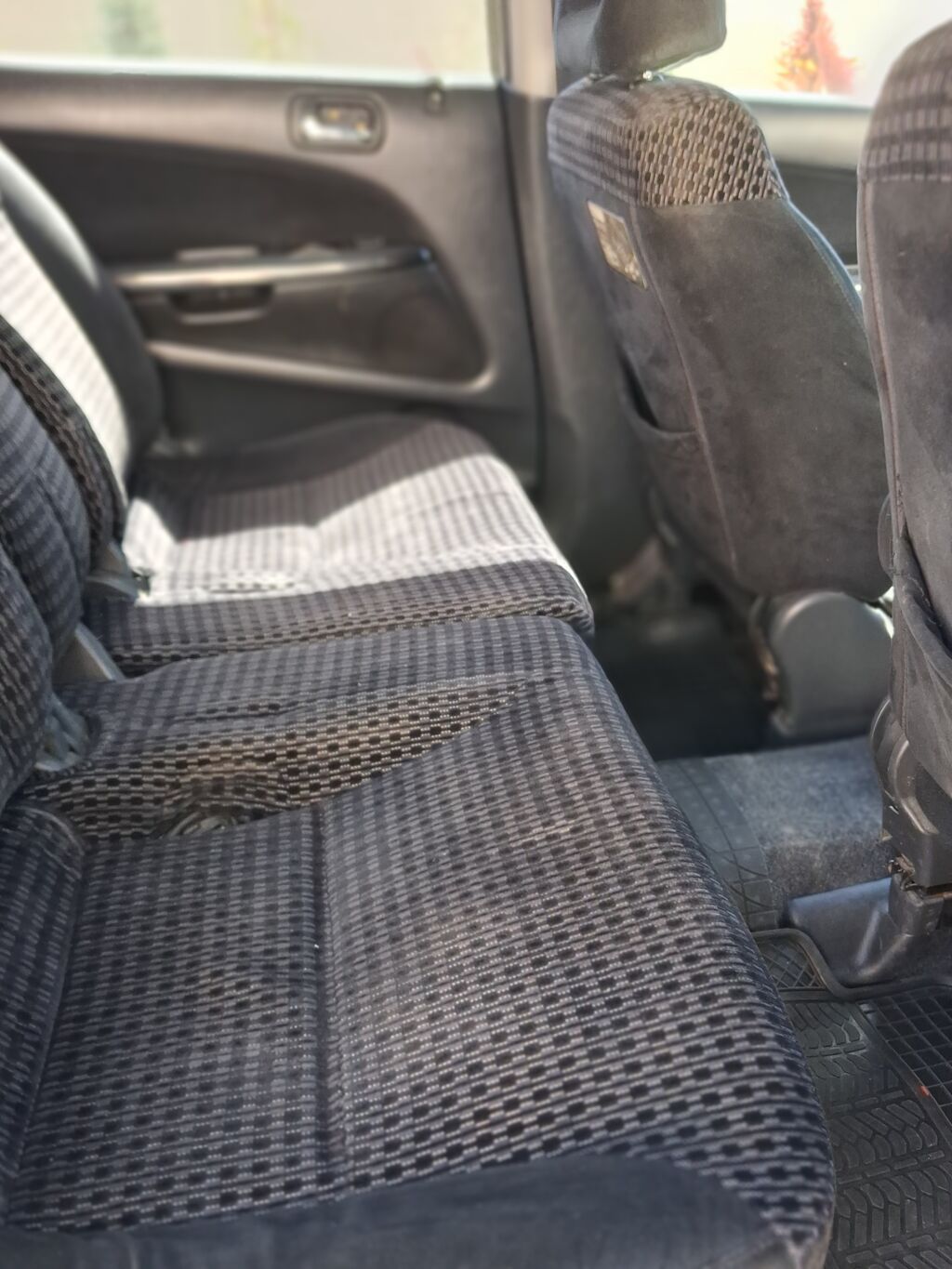 Honda Stream: 2001 г., Автомат, Универсал: фото 5