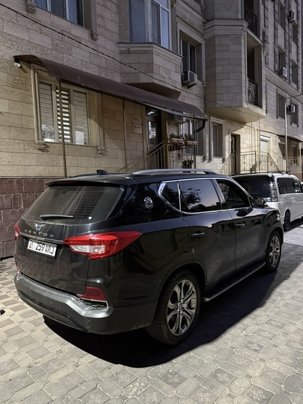 Ssangyong Rexton: 2019 г., 2.2 л, Автомат, Дизель, Внедорожник: фото 4