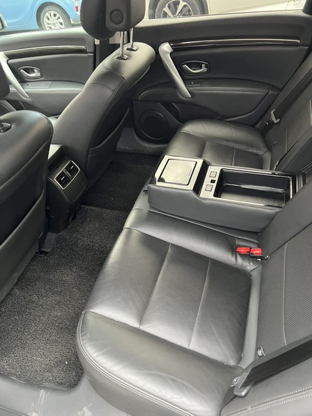 Renault SM6: 2019 г., 2 л, Вариатор, Газ, Седан: фото 6