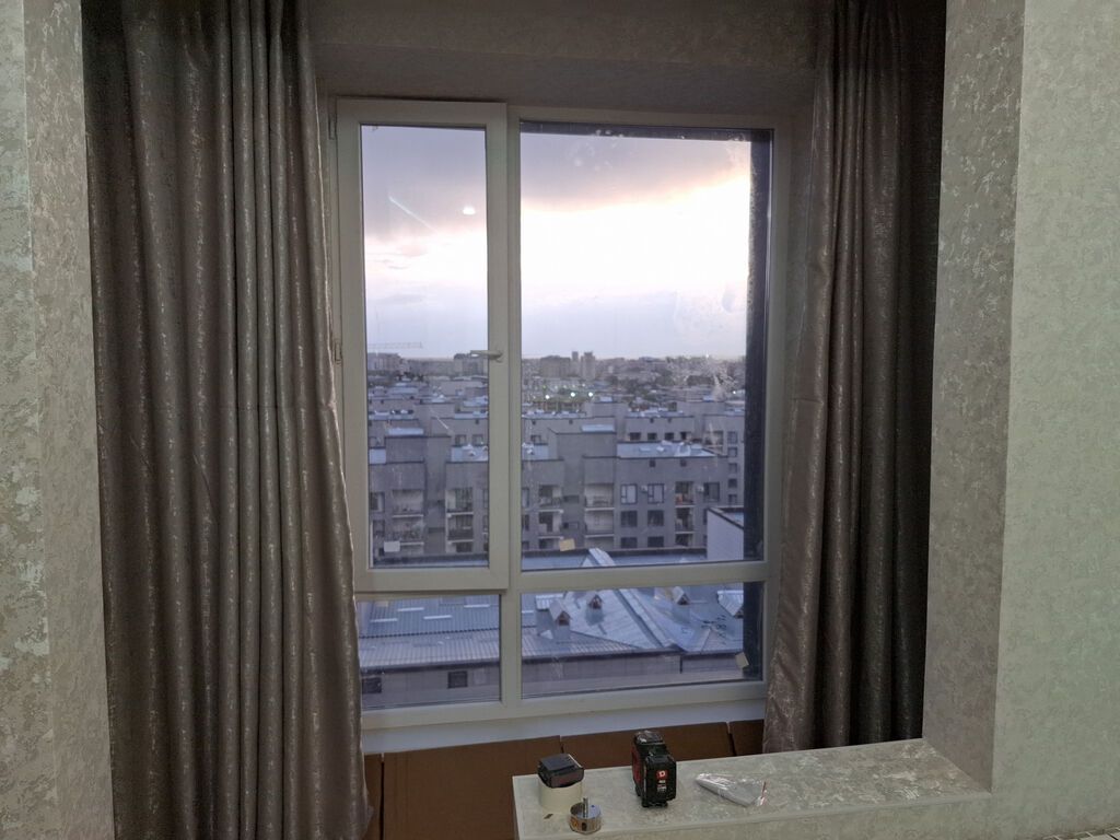 1 комната, 46 м², Золотой квадрат Элитка, 13 этаж, Дизайнерский ремонт: фото 3