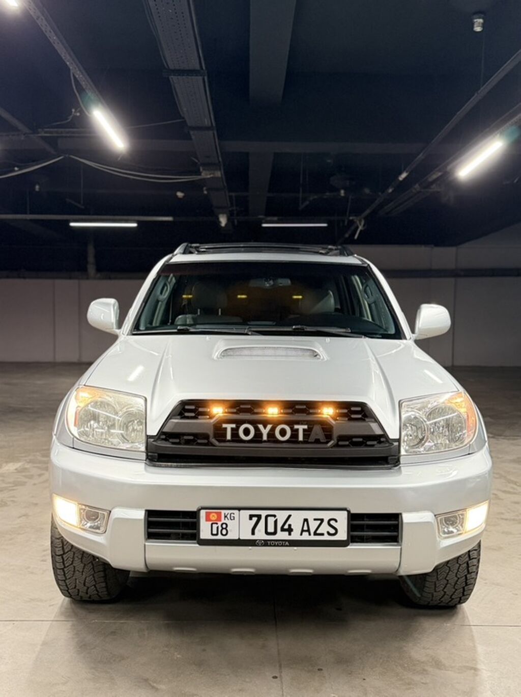 Toyota 4Runner: 2005 г., 4 л, Автомат, Бензин, Внедорожник: фото 1