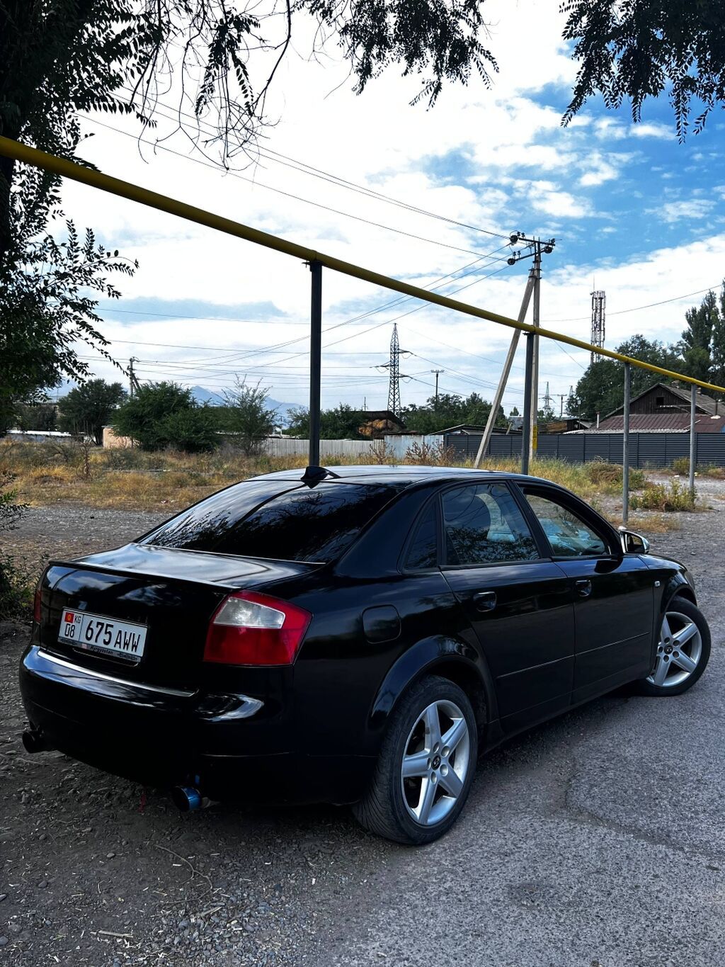 Audi A4: 2003 г., 1.8 л, Механика, Седан: фото 5