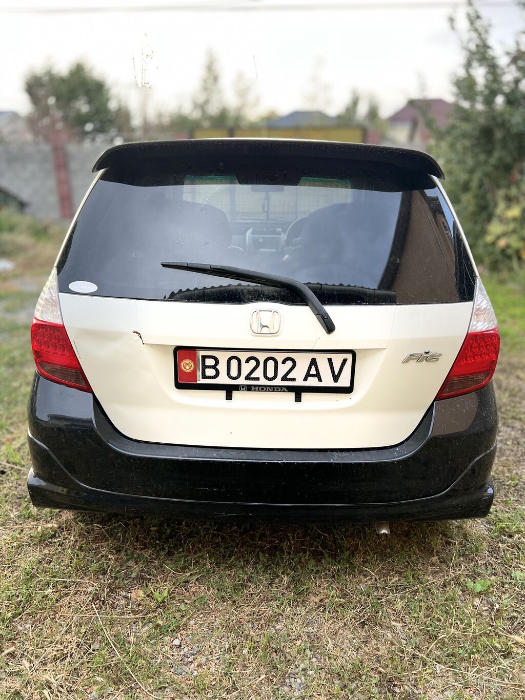Honda Fit: 2004 г., 1.3 л, Вариатор, Бензин, Хэтчбэк: фото 5