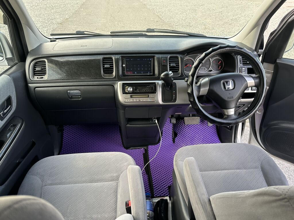 Honda Stepwgn: 2004 г., 2 л, Автомат, Бензин, Минивэн: фото 8