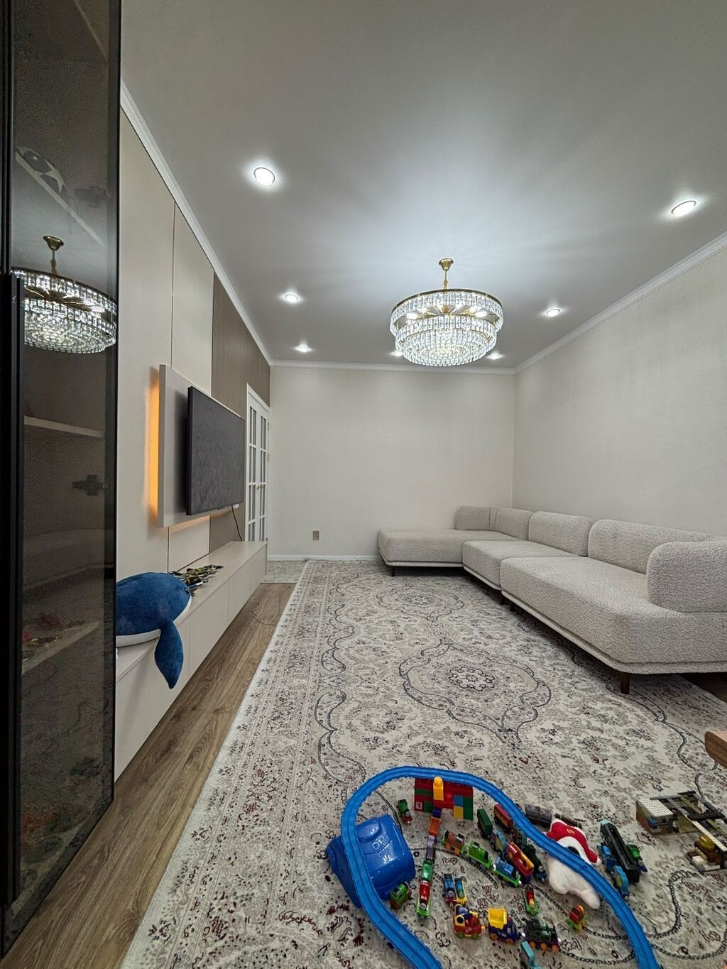 3 комнаты, 70 м², Дордой Плаза ТРЦ 105 серия, 4 этаж, Свежий ремонт: фото 4