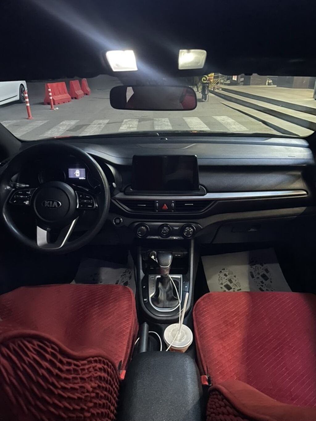 Kia Cerato: 2018 г., 1.6 л, Автомат, Бензин, Седан: фото 5