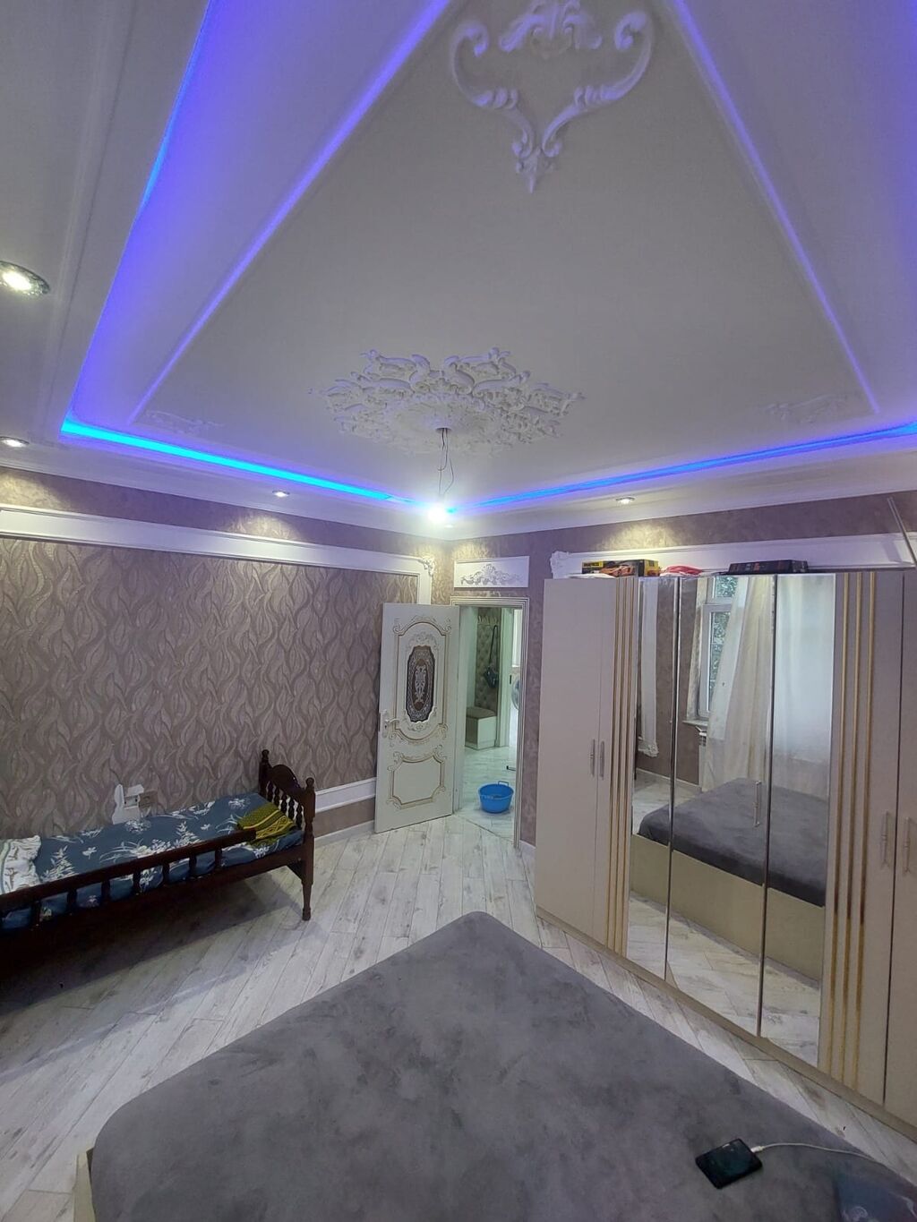 Sarayda 5 otaqlı həyət evi satılır, 260 m², 275 000 AZN, şəkil 5 / 12