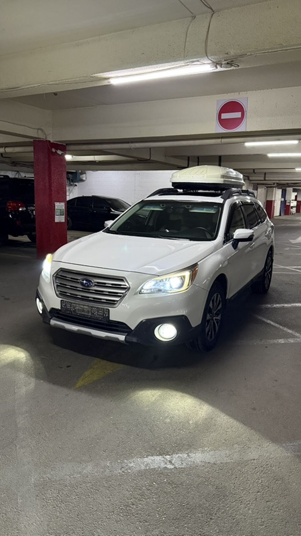 Subaru Outback: 2017 г., 3.6 л, Вариатор, Бензин, Кроссовер: фото 1