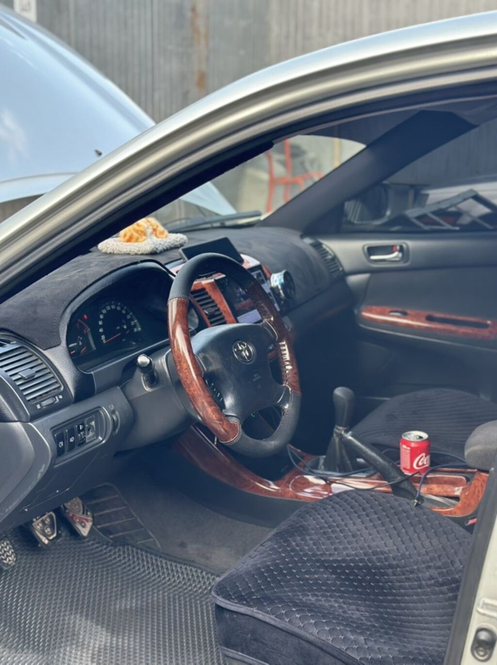 Toyota Camry: 2003 г., 2.4 л, Механика, Бензин, Седан: фото 5