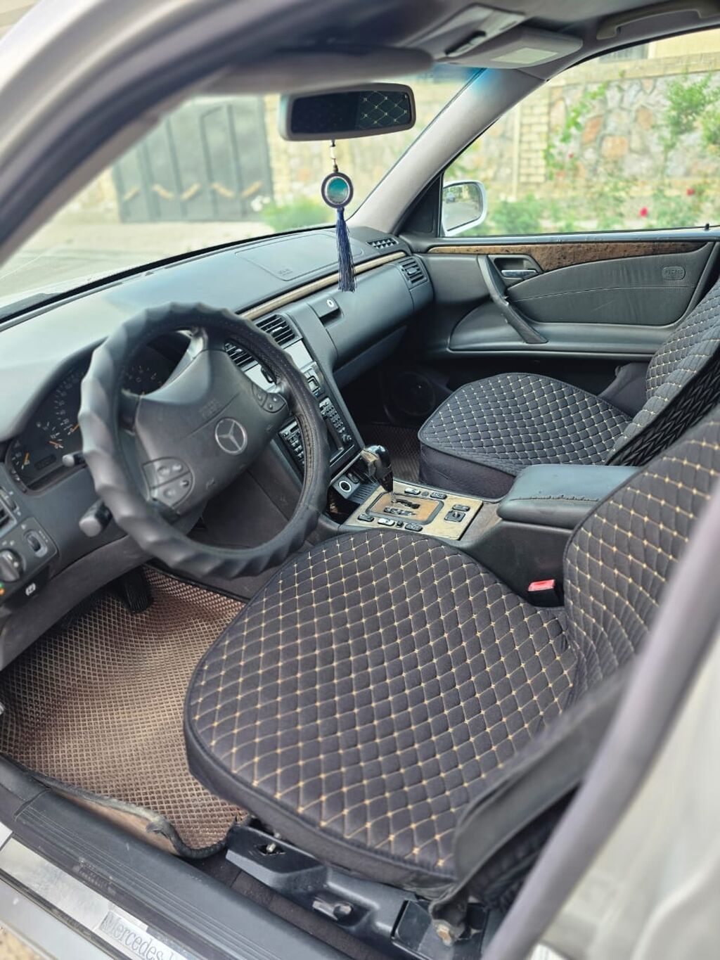 Mercedes-Benz E-Class: 2002 г., 3.2 л, Автомат, Дизель, Универсал: фото 3