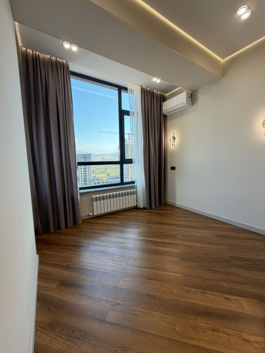 3 комнаты, 80 м², 7 мкр Элитка, 15 этаж, Дизайнерский ремонт: фото 2