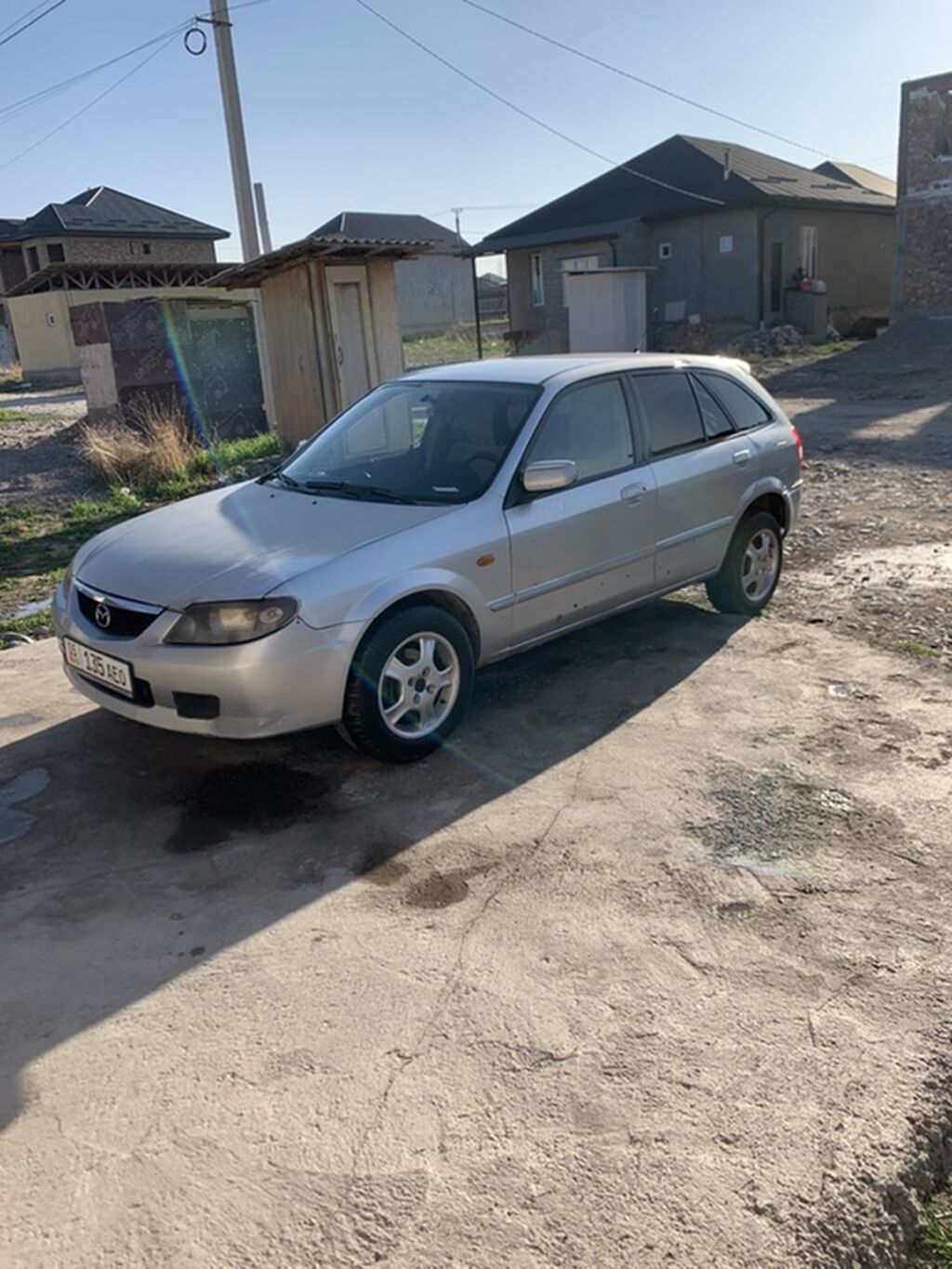 Mazda 323