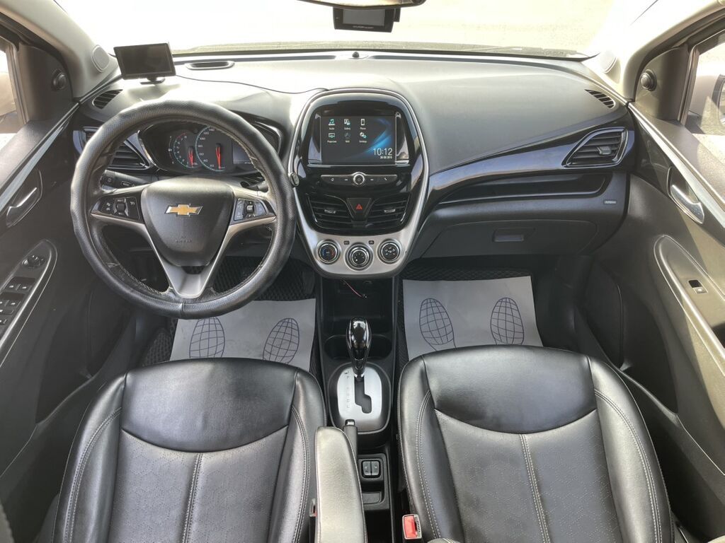 Chevrolet Spark: 2016 г., 1 л, Вариатор, Бензин, Хэтчбэк: фото 7