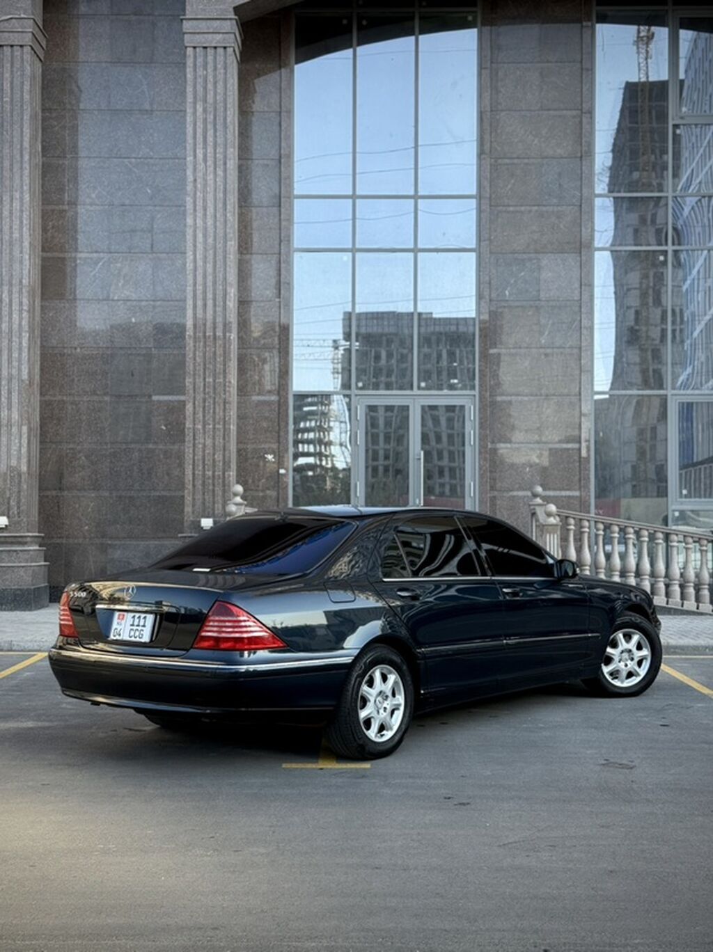 Mercedes-Benz S-Class: 2000 г., 5 л, Автомат, Бензин, Седан: фото 2