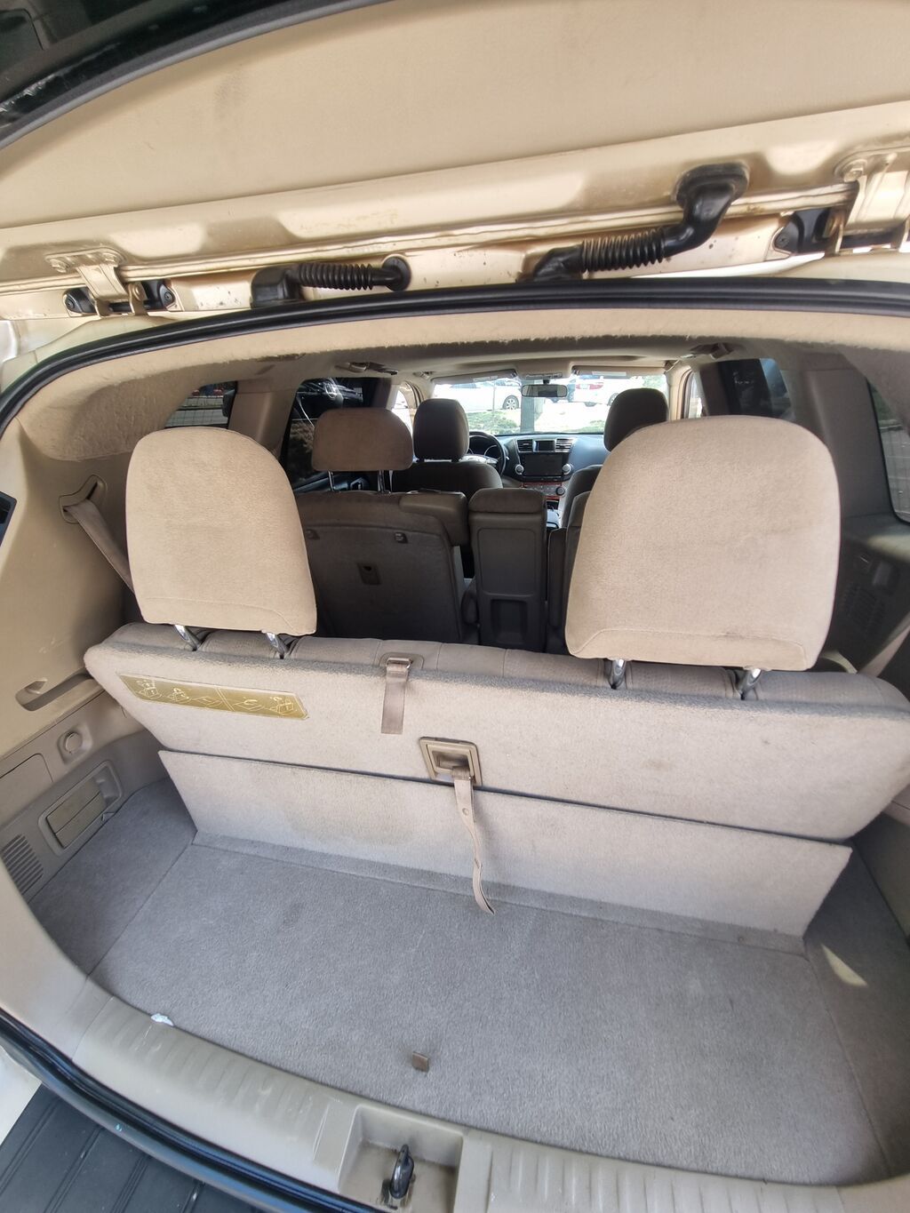 Toyota Highlander: 2008 г., 3.5 л, Автомат, Газ, Внедорожник: фото 7