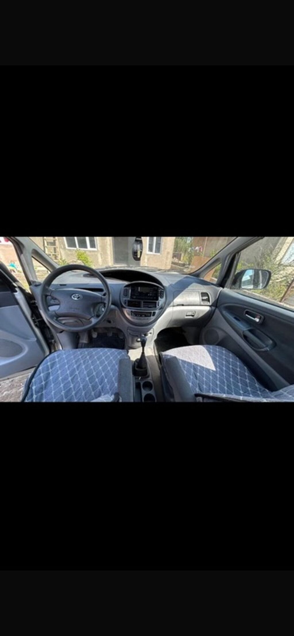 Toyota Avensis Verso: 2001 г., 2 л, Механика, Дизель, Минивэн: фото 7