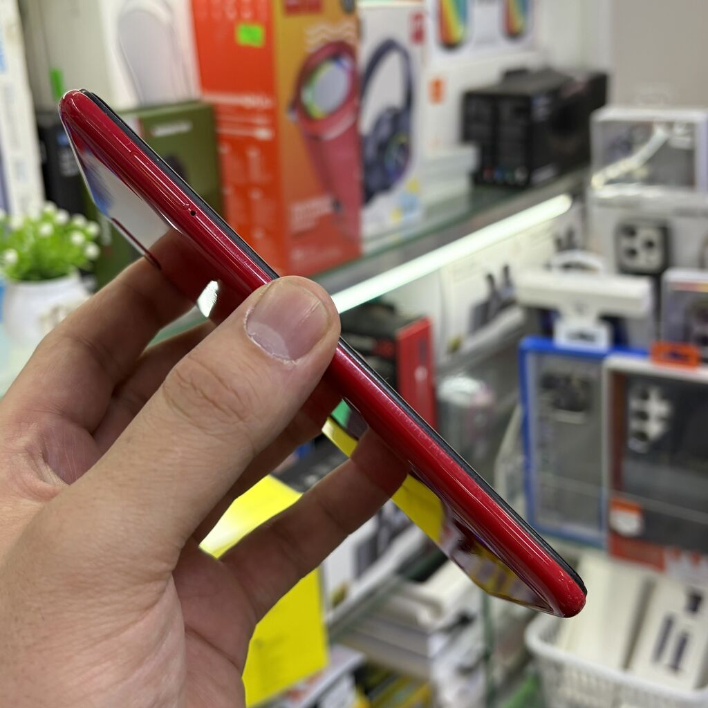 Samsung Galaxy A10, Б/у, 32 ГБ, цвет - Красный, 2 SIM: фото 4