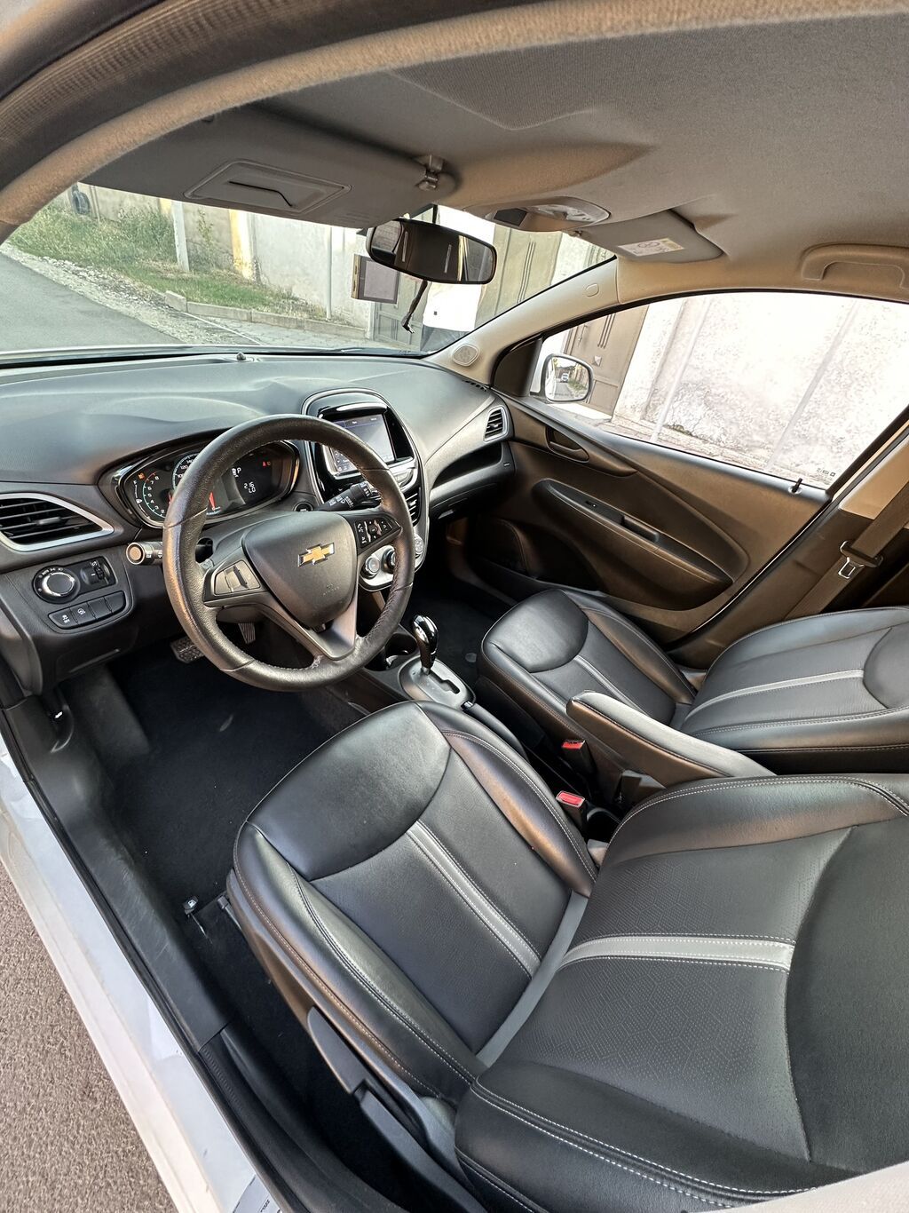 Chevrolet Spark: 2022 г., 1 л, Вариатор, Бензин, Хэтчбэк: фото 6