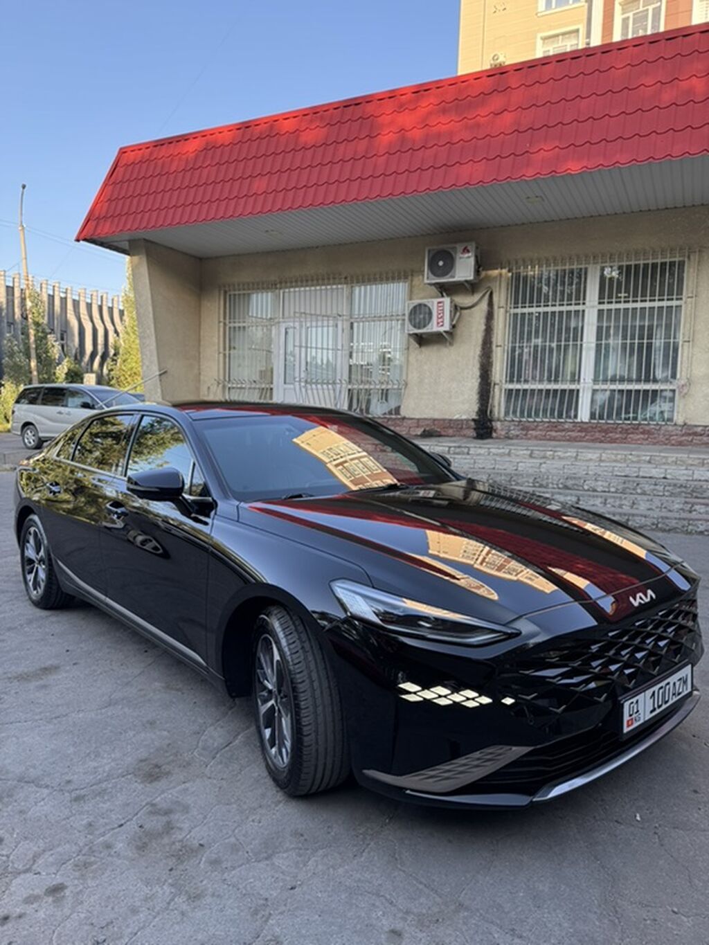 Kia K8: 2021 г., Автомат, Гибрид, Фастбек: фото 2
