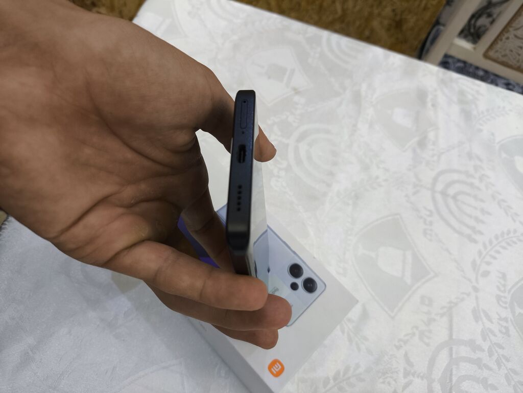 Redmi, Redmi Note 13 Pro Plus, Б/у, 256 ГБ, цвет - Черный, 1 SIM, 2 SIM — фото 4