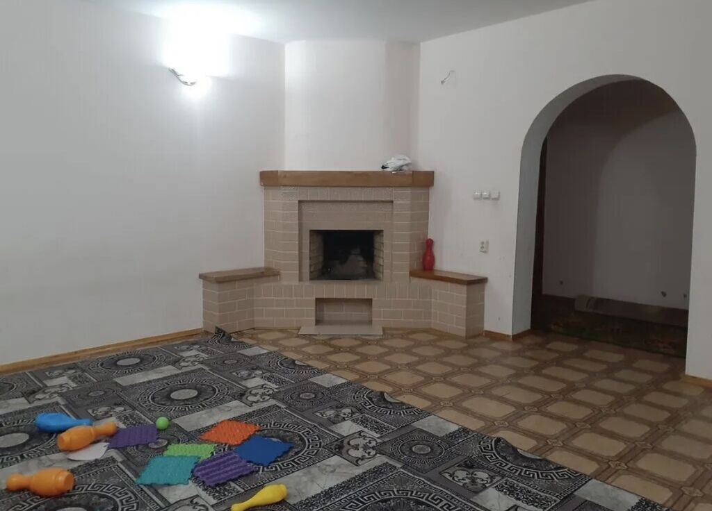 370 м², 6 комнат и более, ул. Баха: фото 2