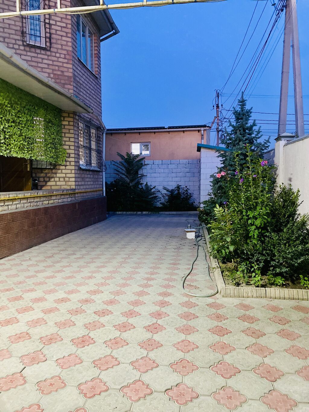 250 м², 6 комнат и более: фото 2