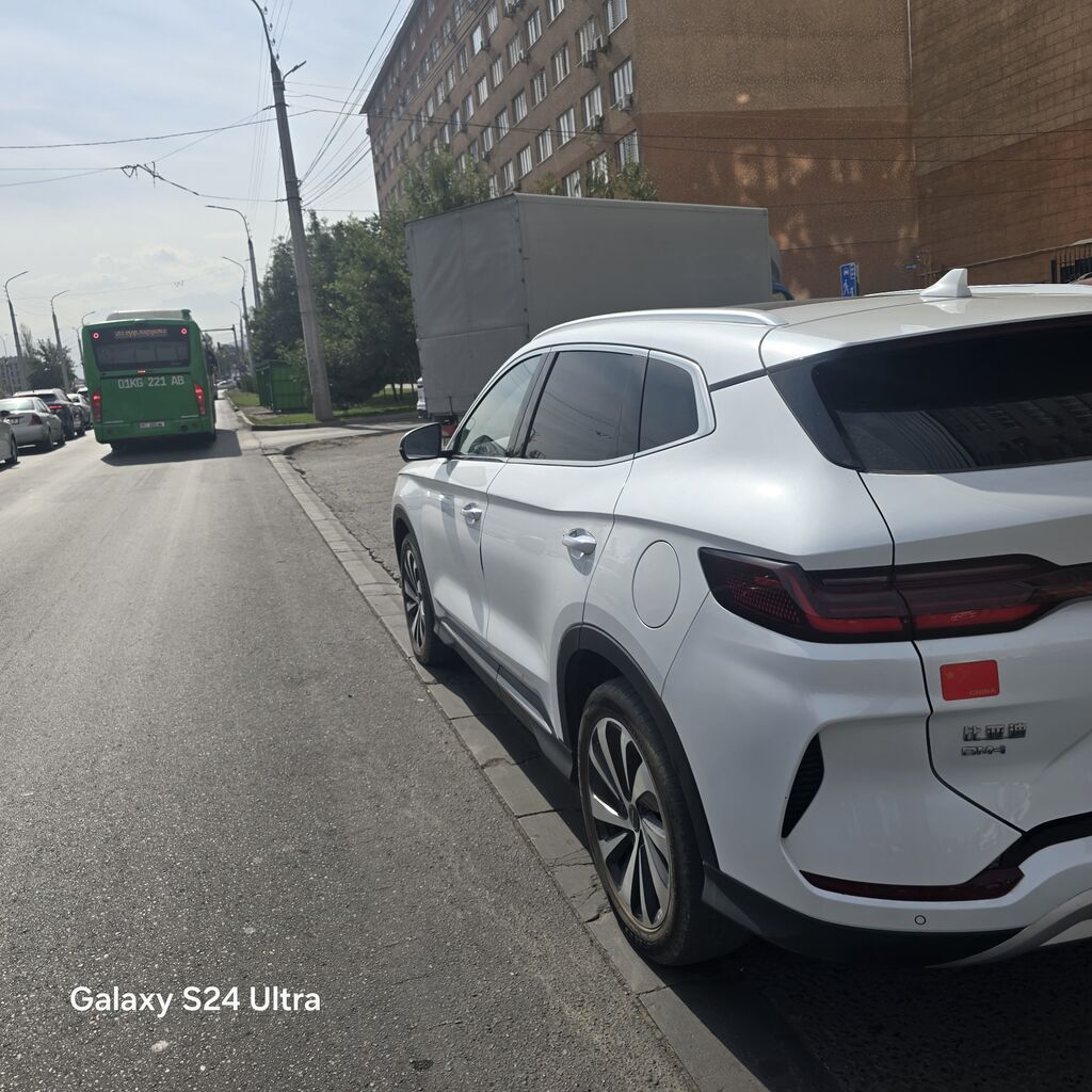 BYD Song Plus: 2023 г., Гибрид, Кроссовер: фото 4
