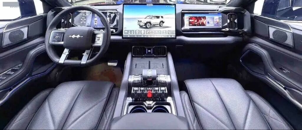 BYD FangChengBao Leopard 8: 2025 г., 2 л, Автомат, Гибрид, Внедорожник: фото 7