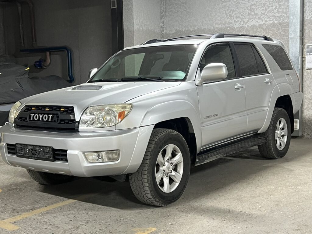 Toyota 4Runner: 2004 г., 4 л, Автомат, Бензин, Внедорожник: фото 5