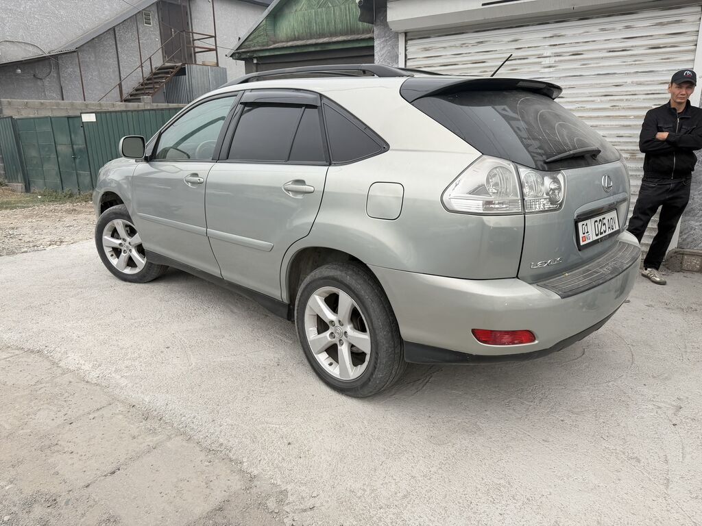 Lexus RX: 2004 г., 3.3 л, Автомат, Бензин, Кроссовер: фото 3