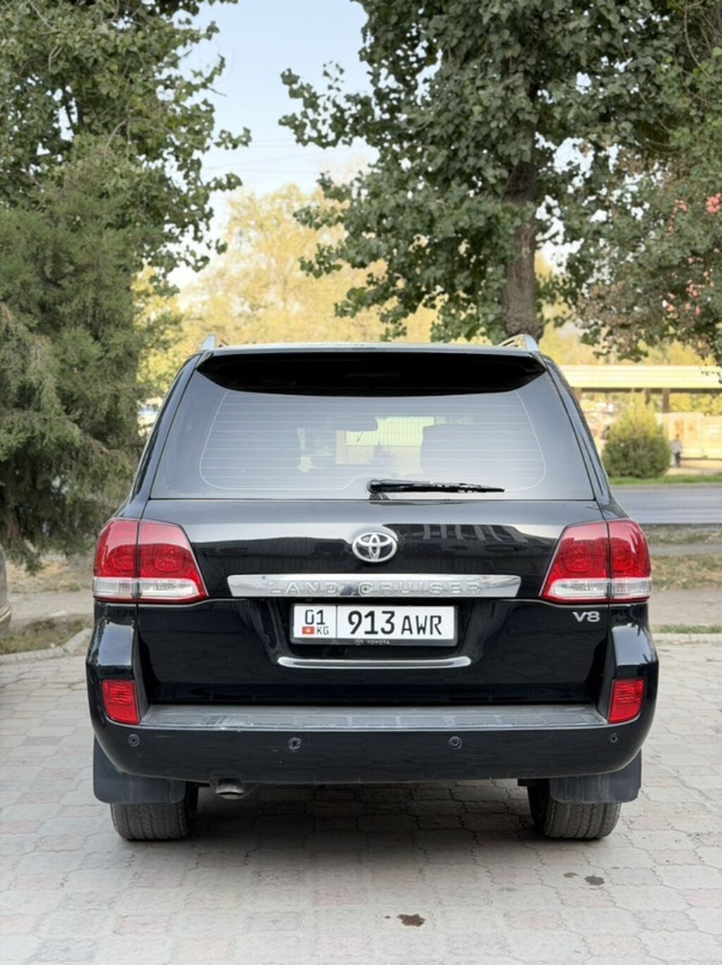 Toyota Land Cruiser: 2011 г., 4.5 л, Автомат, Дизель, Внедорожник: фото 3