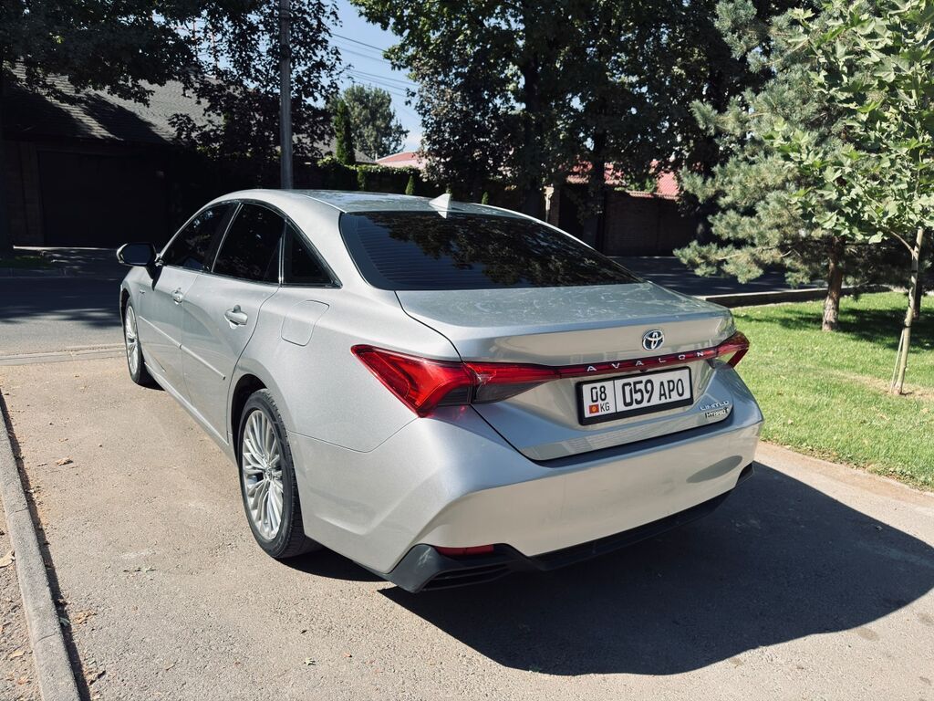 Toyota Avalon: 2019 г., 2.5 л, Автомат, Гибрид, Седан: фото 4