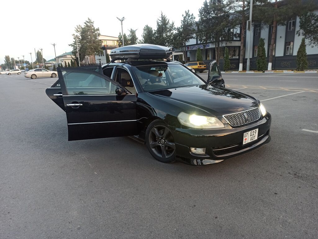 Toyota Mark II: 2002 г., 2 л, Автомат, Бензин, Седан: фото 2